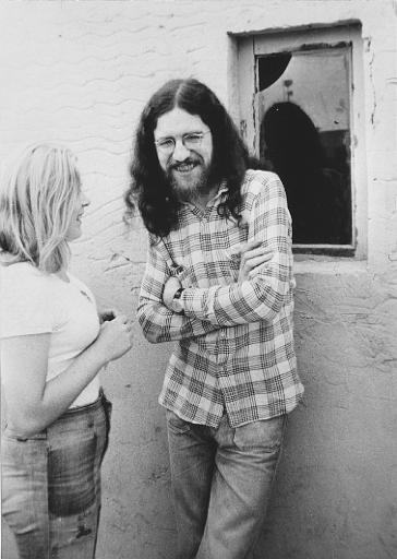 1975_25