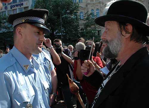 Luboš Kotek (c) 2004