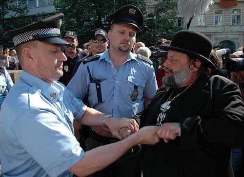 Luboš Kotek (c) 2004